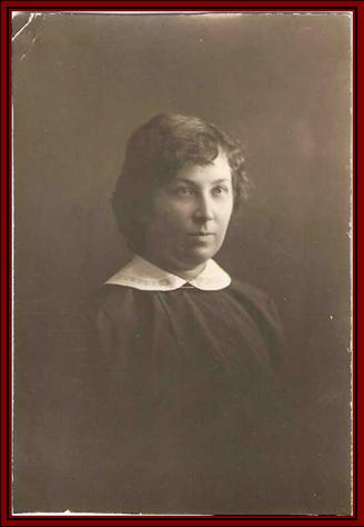 1908 год Пиуновская Е.В. одна из первых учителей Сосновской школы